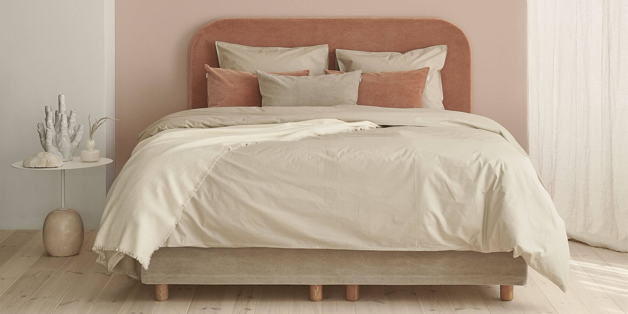 MATRI Tyyni+BasicRound Velvet 02_web 2000x1000